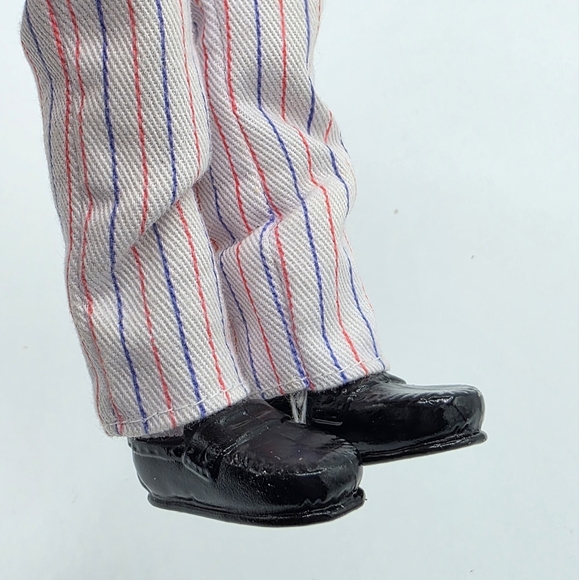 The Brady Bunch Greg Brady Limited Edition Poseable Figure Doll - Picture 7 of 10